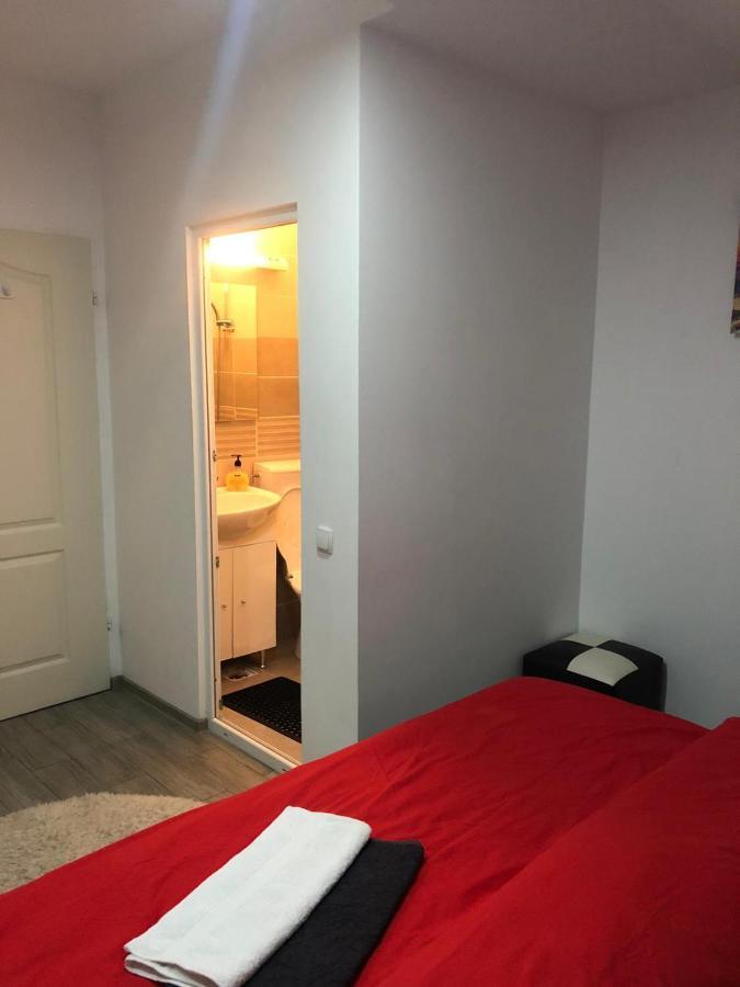 Casa Barza Apartment Orastie Bagian luar foto